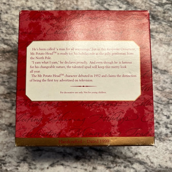 Mr. And Mrs. Potato Head Believe Green Pouch Bundle Set - Picture 15 of 15